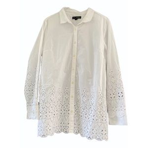 B.R ivory eyelit long sleeve collar blouse